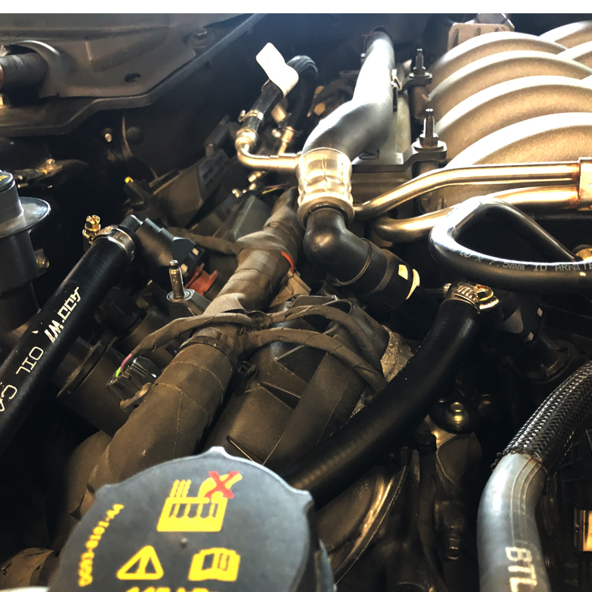 mustang gt oil catch can fitting